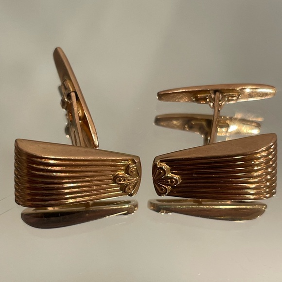 Solid 14k Rose Gold (Stamped and Acid tested Cufflinks.Perfect condition